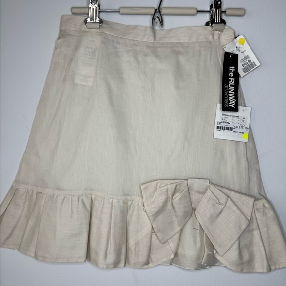 Valentino Dresses & Skirts - Red Valentino Linen Skirt – Size 40 (US 4/6)